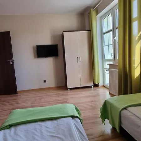 W Zielonym Domku ホームステイ