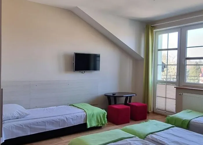 W Zielonym Domku Łazy