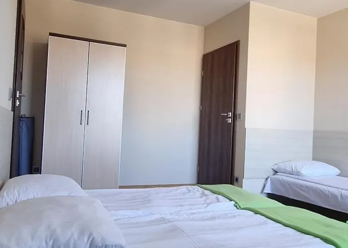 W Zielonym Domku Kwatera prywatna Łazy